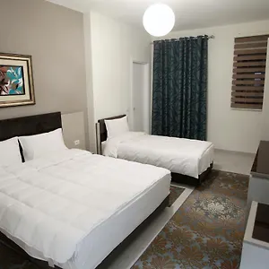 Fjortes Hotel Vlorë