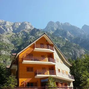 Dini Hotel Valbone