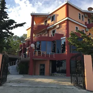 Moris Albania