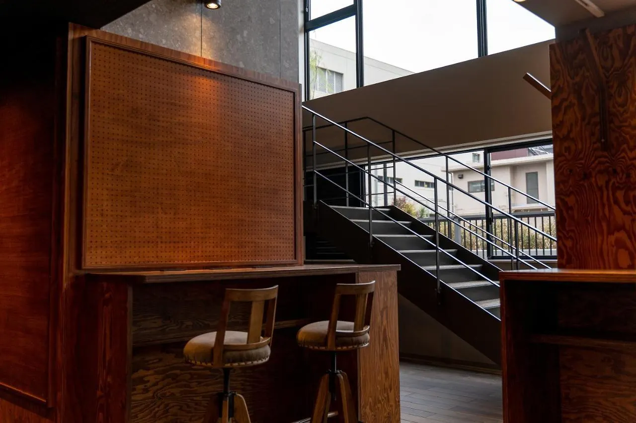 Wise Owl Hostels River Токио